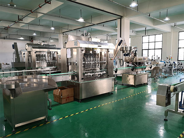 香辣醬灌裝生產(chǎn)線