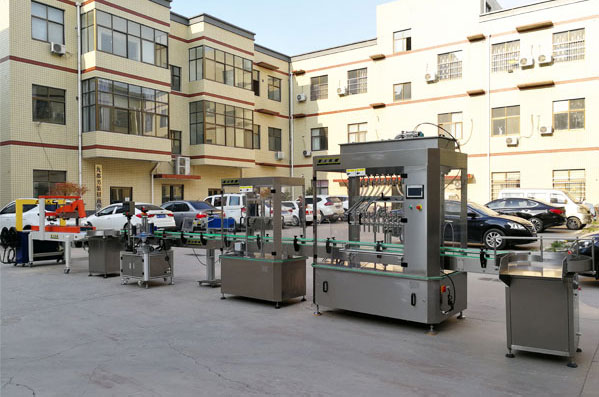 食用油全自動(dòng)灌裝生產(chǎn)線